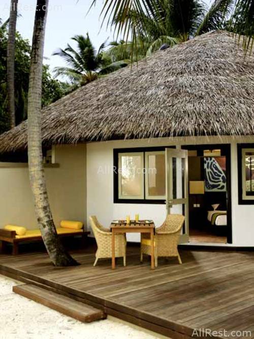 Angsana Resort & Spa Maldives Velavaru 5